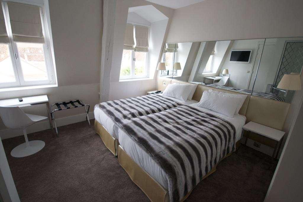 Le Cesar Hotel Provins Rom bilde